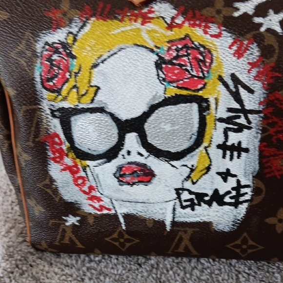 Louis Vuitton Hand Painted Speedy 30 - Picture 9 of 15
